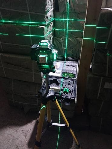 Лазерный уровень 4 D KEN Луч зелёный 16 лучей Работает от — 2