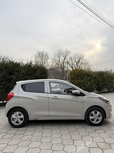 Chevrolet: Chevrolet Spark: 2020 г., 1 л, Вариатор, Бензин, Хэтчбэк — 5