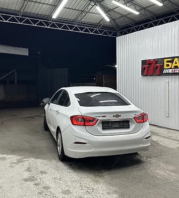 Продажа авто: Chevrolet Cruze: 2017 г., 1.4 л, Автомат, Бензин, Седан — 4