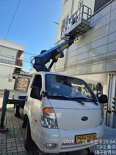 аренда телескопической автовышки: Аренда автогидроподъёмников (автовышек) с оператором. Характеристики — 8