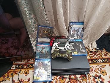 PlayStation 4 Pro (черная, 1TB) с комплектом игр и четырьмя
