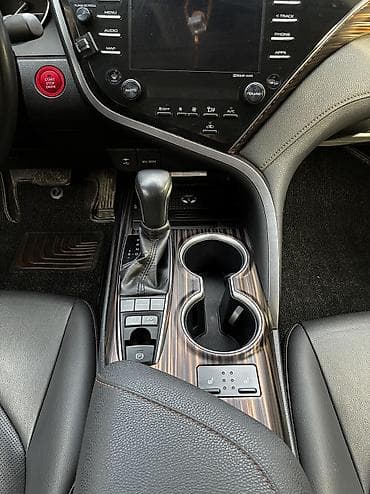 d 4d: Toyota Camry: 2018 г., 2.5 л, Вариатор, Гибрид, Седан — 9