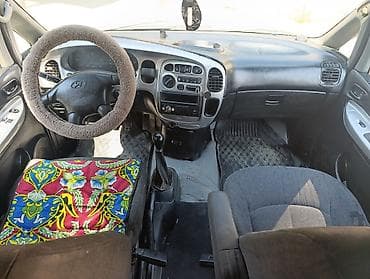 Транспорт: Hyundai Starex: 2002 г., 2.5 л, Механика, Дизель, Минивэн — 7