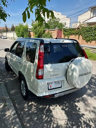 один: Honda CR-V: 2005 г., 2.4 л, Автомат, Бензин, Кроссовер — 3