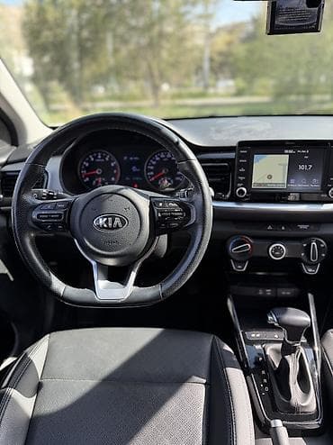 gs300 2005: Kia Stonic: 2019 г., 1.4 л, Автомат, Бензин, Кроссовер — 8
