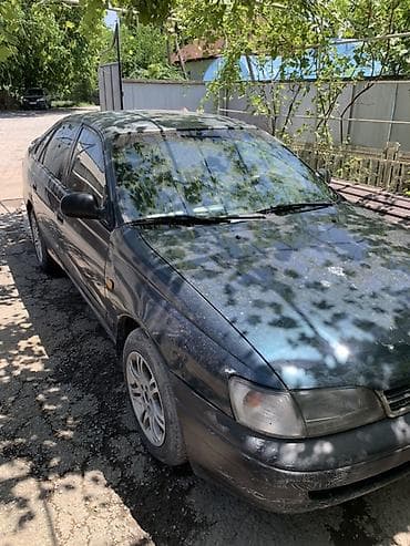 Унаа: Toyota Carina E: 1993 г., 1.6 л, Кол менен иштөөчү, Бензин, Седан — 1