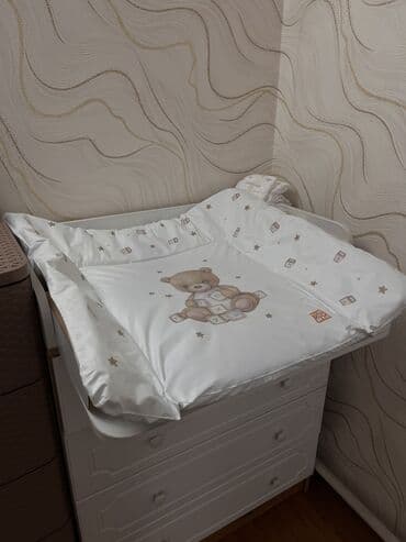 Детский комод, Б/у, С пеленальным столиком, Дерево