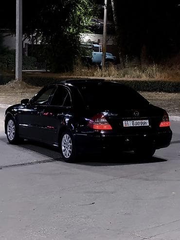 b class: Mercedes-Benz E-Class: 2008 г., 2.8 л, Автомат, Бензин, Седан — 5