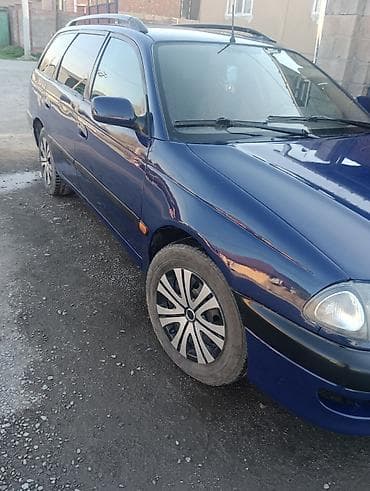 Toyota Caldina: 2000 г., 1.8 л, Кол менен иштөөчү, Универсал lalafo.kg да Toyota Caldina: 2000 г., 1.8 л, Кол менен иштөөчү, Универсал