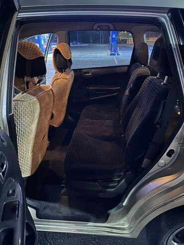 обмен машинами с доплатой: Honda Stream: 2003 г., 1.7 л, Автомат, Бензин, Универсал — 7