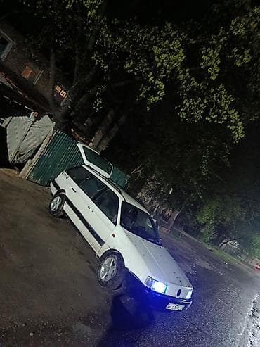 рейлинг универсальный: Volkswagen Passat: 1990 г., Универсал — 3