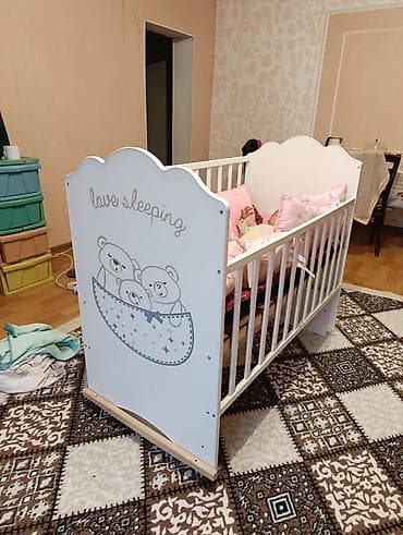 качеля люлька: Детская кроватка-колыбель с маятниковым механизмом (качалка). - — 1