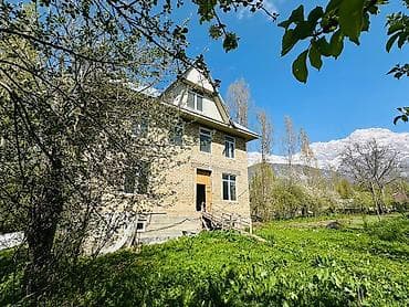 дачи на панораме: Продаётся капитальный загородный дом из светлого кирпича в живописном — 2