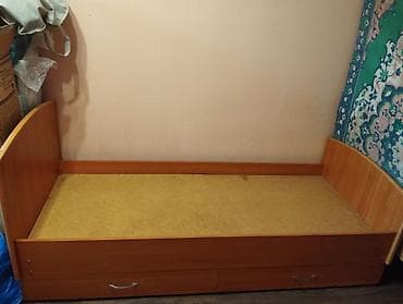 bunk bed: Односпальная кровать, Б/у, С матрасом, длина - 190 см — 2