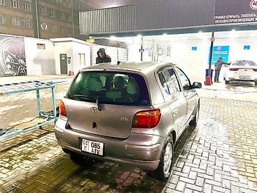 sprinter bazar: Toyota Vitz: 2003 г., Хэтчбэк — 4
