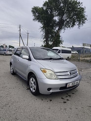 продаю кио рио: Toyota Ist: 2003 г., 1.3 л, Автомат, Бензин, Хэтчбэк — 1