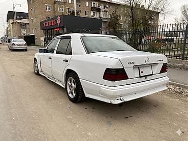 honda crf: Mercedes-Benz W124: 1995 г., 2.2 л, Ручные, Бензин, Седан — 1