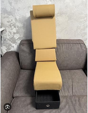 Автокосметика: Орундуктардын үчүнчү катары, Булгаары, Kia 2019 г., Жаңы — 4