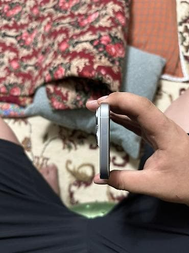 apple iphone 5 16gb: IPhone 16 Pro, Б/у, 256 ГБ, Белый, Чехол, Кабель, Коробка, 90 % — 4