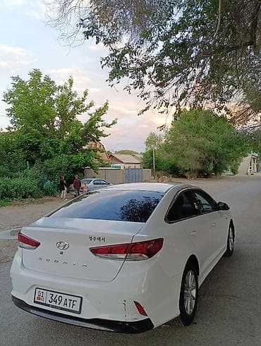 01: Hyundai Sonata: 2018 г., 2 л, Автомат, Газ, Седан — 9