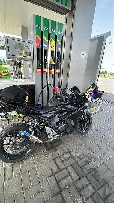 мотоциклы в расрочку: Спортбайк Suzuki, 300 куб. см, Бензин, Взрослый, Б/у — 3
