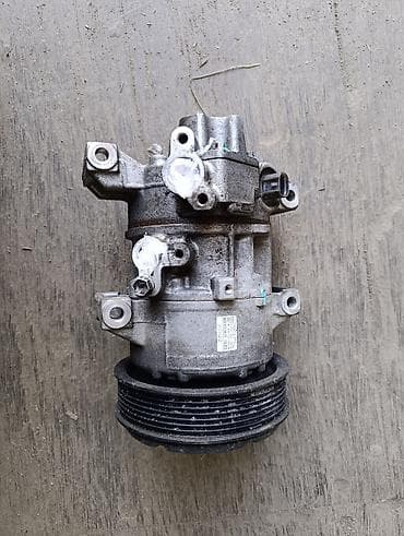 r134: Компрессор Toyota 2005 г., Б/у, Оригинал — 1