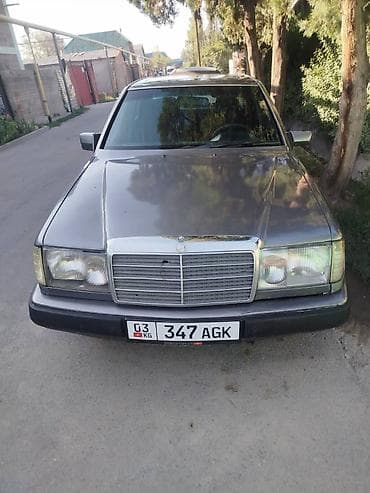 Mercedes-Benz W124: 1991 г., Седан — 2