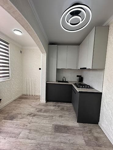 Недвижимость: 1 комната, 45 м², 106 серия улучшенная, 3 этаж, Евроремонт — 2