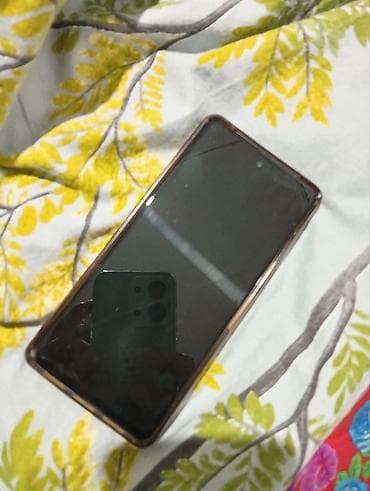 pixel 4a 5g: Google Pixel 7, Б/у, 256 ГБ, цвет - Черный, eSIM — 2