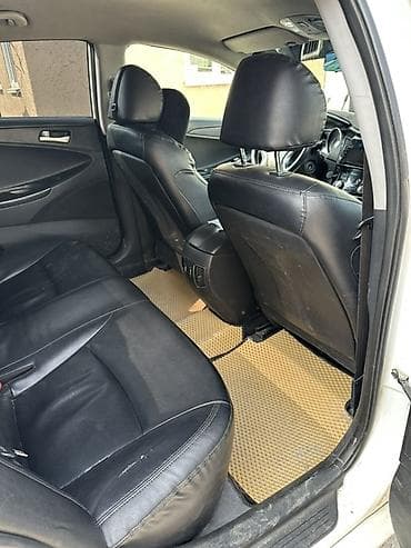 hyundai salaris: Hyundai Sonata: 2012 г., 2 л, Автомат, Газ, Седан — 5