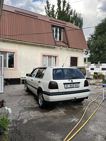 Продажа авто: Volkswagen Golf: 1991 г., 1.8 л, Механика, Газ, Хэтчбэк — 2