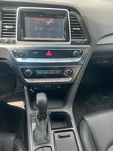2017: Hyundai Sonata: 2017 г., 2 л, Автомат, Газ — 9