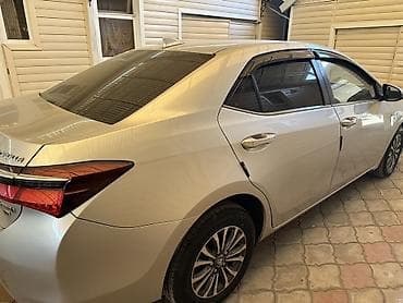 Toyota: Toyota Corolla: 2019 г., 1.8 л, Автомат, Гибрид, Седан — 3