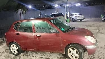 145 13: Daihatsu Sirion: 1998 г., 1 л, Механика, Бензин, Хэтчбэк — 5