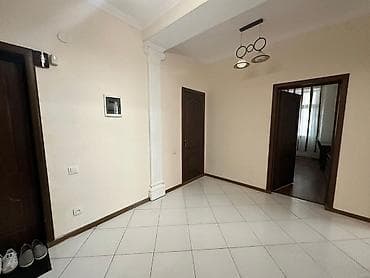 купить квартиру в пригороде: 3 комнаты, С мебелью полностью — 6