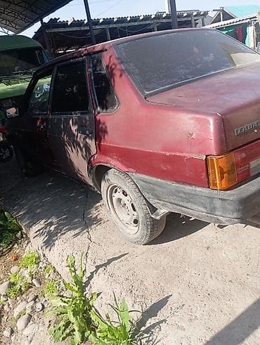 vaz 2107: ВАЗ (ЛАДА) 2108: 1996 г., 0.1 л, Механика, Бензин, Седан — 3