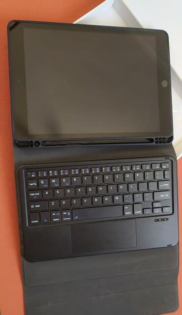 сколько стоит ipad 1: Планшет, Apple, эс тутум 256 ГБ, 10" - 11", 4G (LTE), Колдонулган, Классикалык түсү - Күмүш — 4