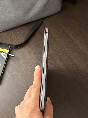 Ноутбуки Apple (MacBook): MacBook Pro 13 M1 (8/512 GB) Space Gray в очень хорошем состоянии — 9