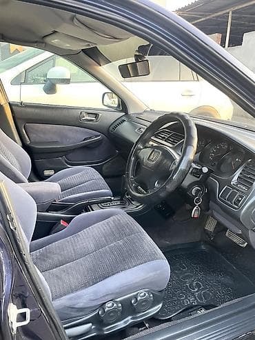 продаю байк: Honda Torneo: 2001 г., 1.8 л, Автомат, Бензин, Седан — 6