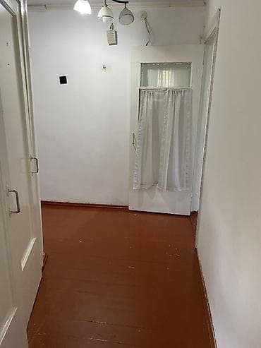 караен: 2 комнаты, 50 м², 104 серия, 4 этаж, Косметический ремонт — 1