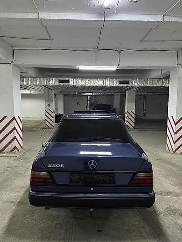 chevrolet corvette: Mercedes-Benz W124: 1993 г., 2.2 л, Механика, Бензин, Седан — 4