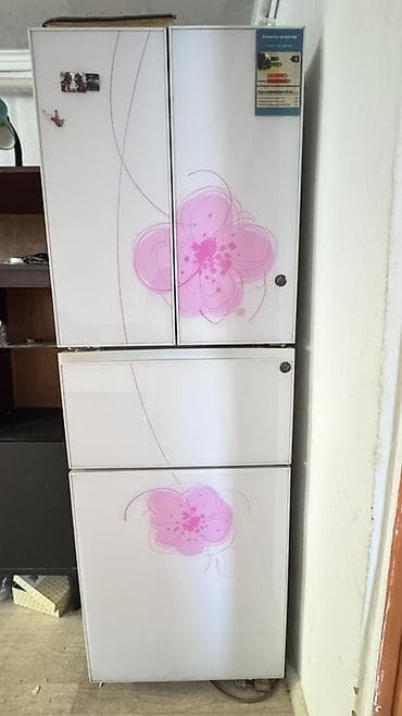 fridge: Холодильник Avest, Б/у, Двухкамерный, De frost (капельный) — 1