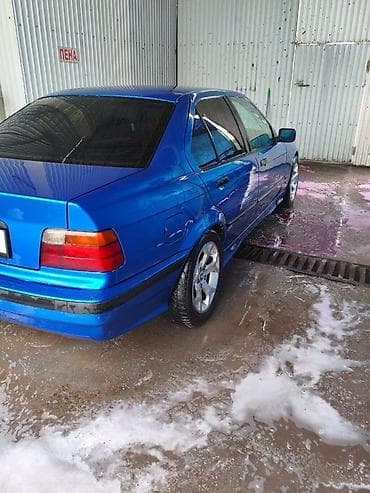 lexus nx: BMW 3 series: 1993 г., Седан — 2
