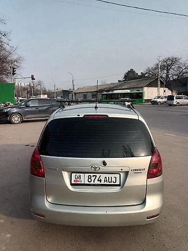 sprinter 4x4: Toyota Corolla Verso: 2003 г., 1.6 л, Ручные, Бензин, Хэтчбэк — 4