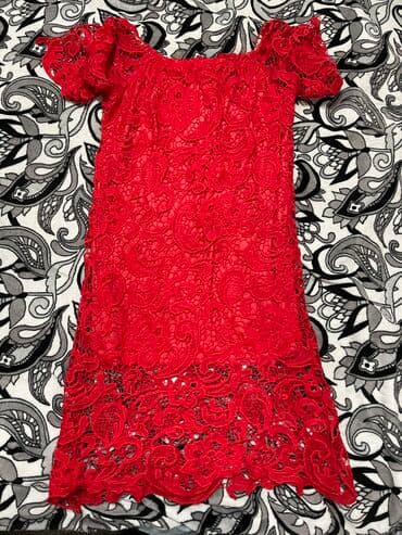 срочно продаю в связи с переездом: Желтое платье со шлейфом без лямок синие платье с драпировкой — 10