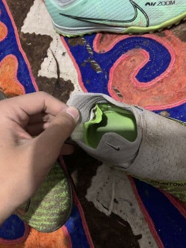 nike react: Ну 1 это эйр зумы 38-39 размера дефектов нету шнурки одену не пахнут — 3