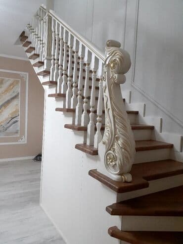 продажа дверей: Лестница двери лучшего качества. звоните — 5