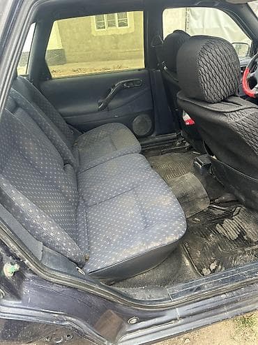 Продажа авто: Volkswagen Passat: 1994 г., 2 л, Механика, Газ, Седан — 6