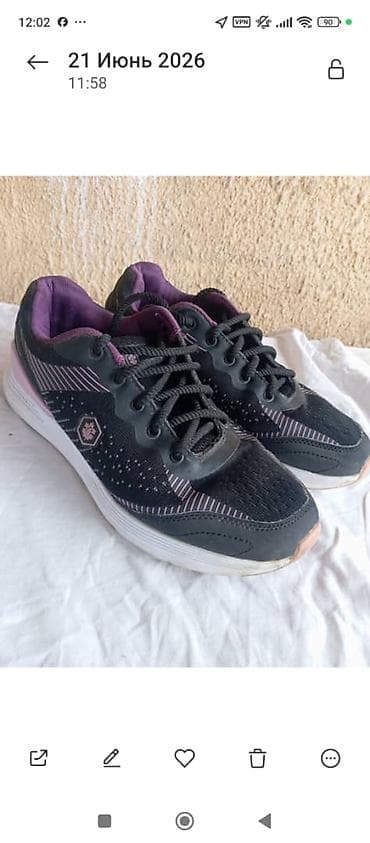 nike react: Кроссовки, 39, Б/у, цвет - Черный, Платная доставка — 4