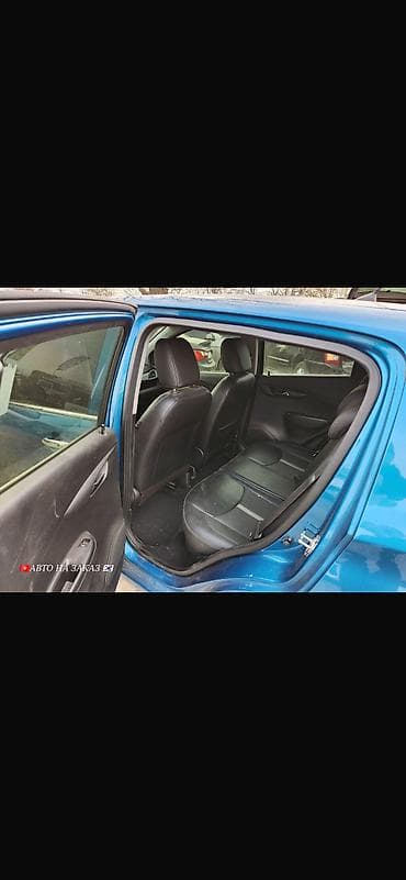 wuling mini ev: Chevrolet Spark: 2019 г., 1 л, Автомат, Бензин — 8